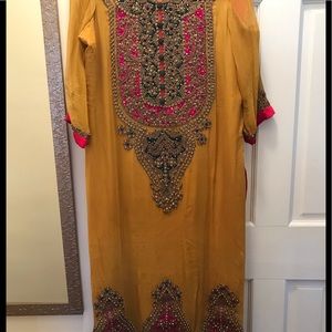 Pakistani bridal shalwar kameez